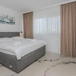 Luxurious In Vrsi