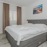 Luxurious In Dom wakacyjny Vrsi