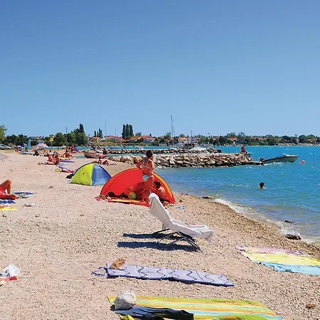 3 Bedroom Awesome In Holiday home