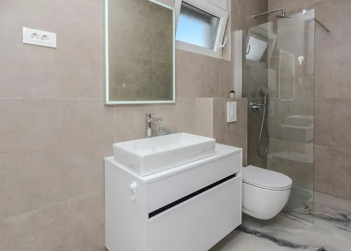 Σπίτι διακοπών 3 Bedroom Awesome In Vrsi
