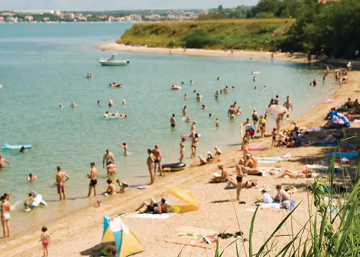 3 Bedroom Awesome In Dom wakacyjny *